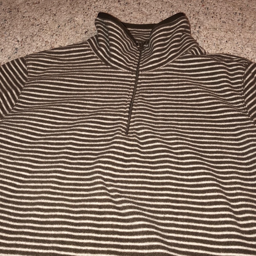 🐻 Old Navy Fleece Striped Pullover 🐻 - Picture 3 of 3